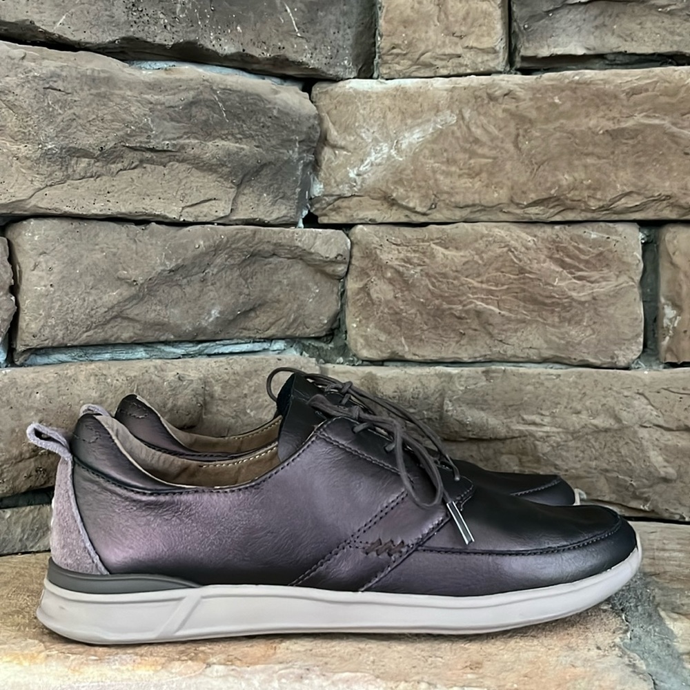 Reef‎ Rover Low LE / SZ 8.5